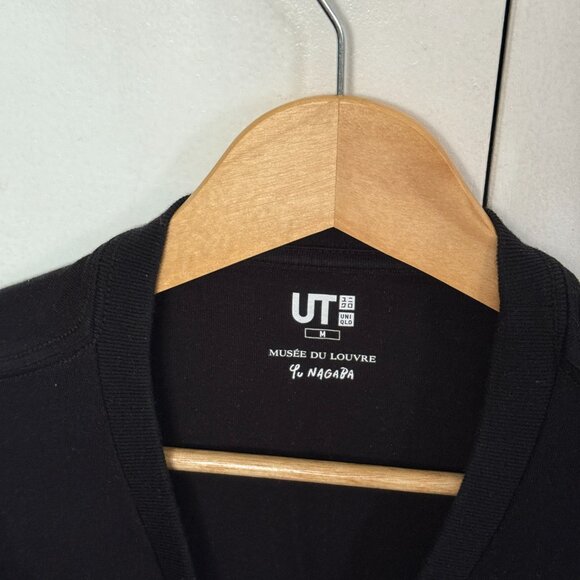 Uniqlo Musee Du Louvre Graphic Tee "l'Astronomie de Vermeer", Black - Picture 3 of 3